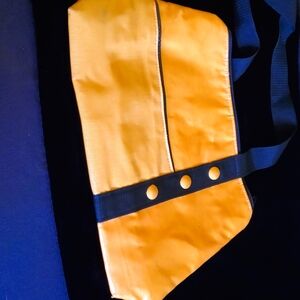 NEW! YELLOW POCKETBOOK WITH BLACK STRAPS